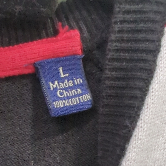 Croft & Barrow Black and White V-Neck Sweater - Picture 3 of 6